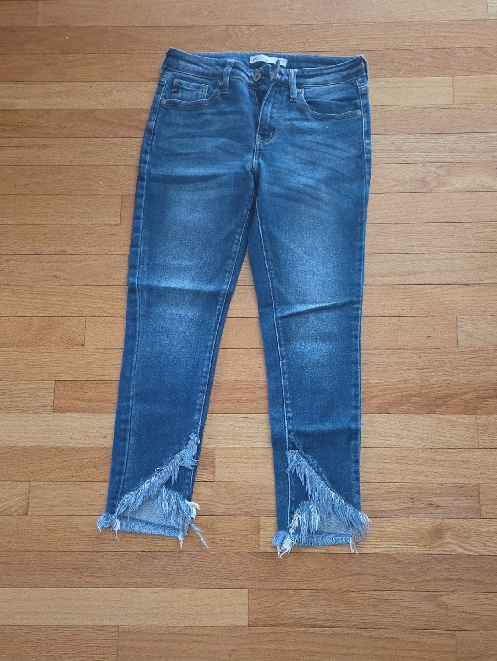 Kancan Frayed Hem Womens Jeans
